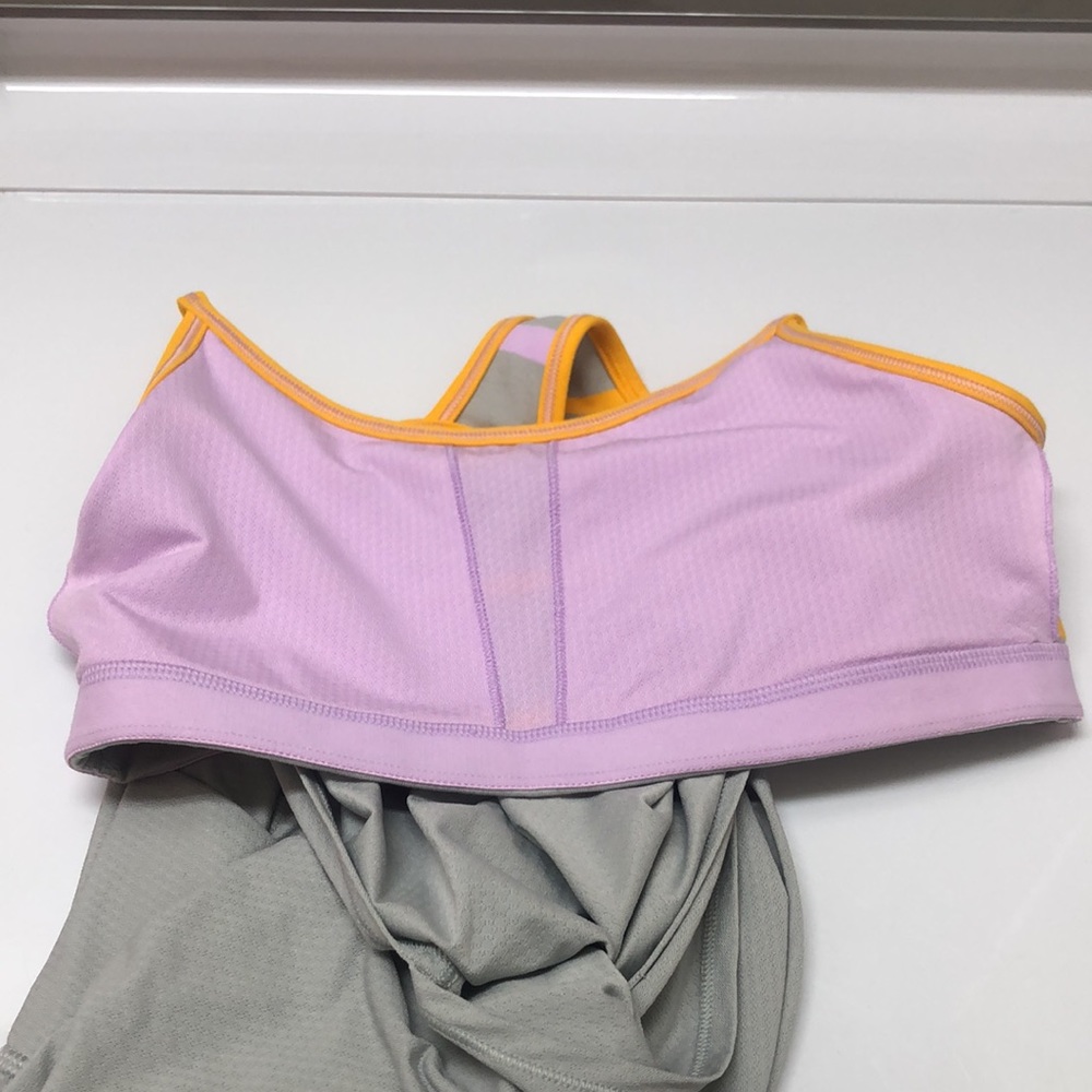 LIKE NEW! Lululemon No Limits Tank - Picture 12 of 13
